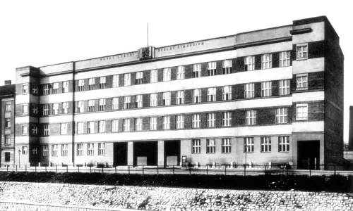 C366 České státní reálné gymnázium 